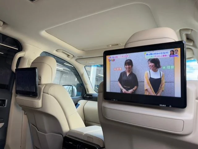 2023 Toyota Land Cruiser ZX